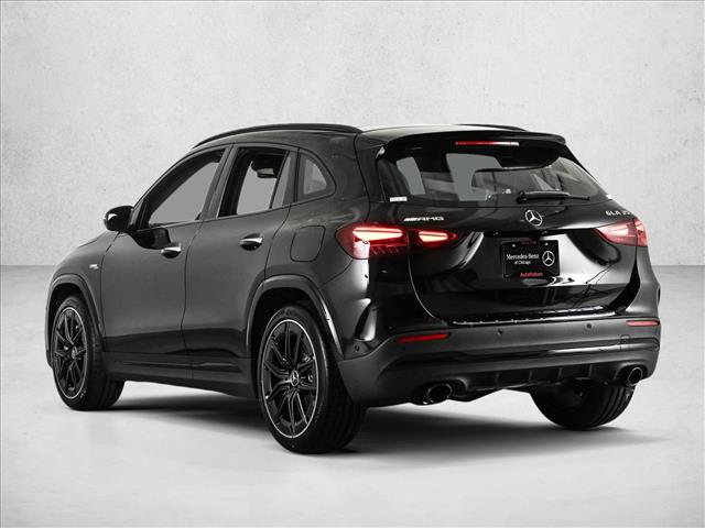 New 2026 Mercedes-Benz GLA 35 AMG 4MATIC image 8