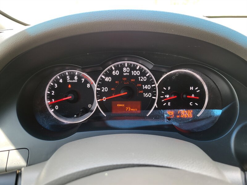 Used 2010 Nissan Altima 3.5 SR w/ Premium Pkg FWD image 17