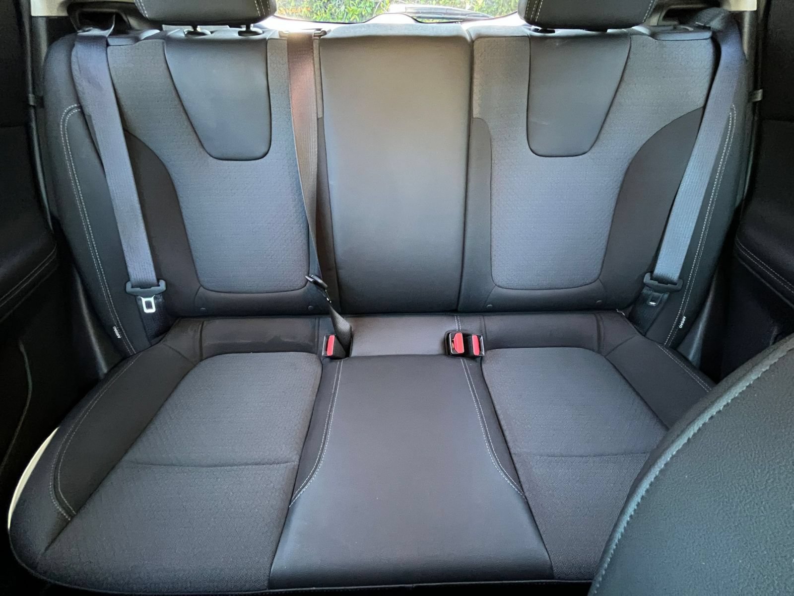 Used 2025 Buick Encore GX Preferred FWD image 37