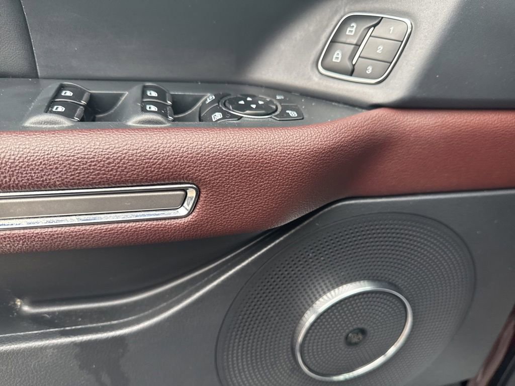 Certified 2023 Ford Expedition Limited image 27