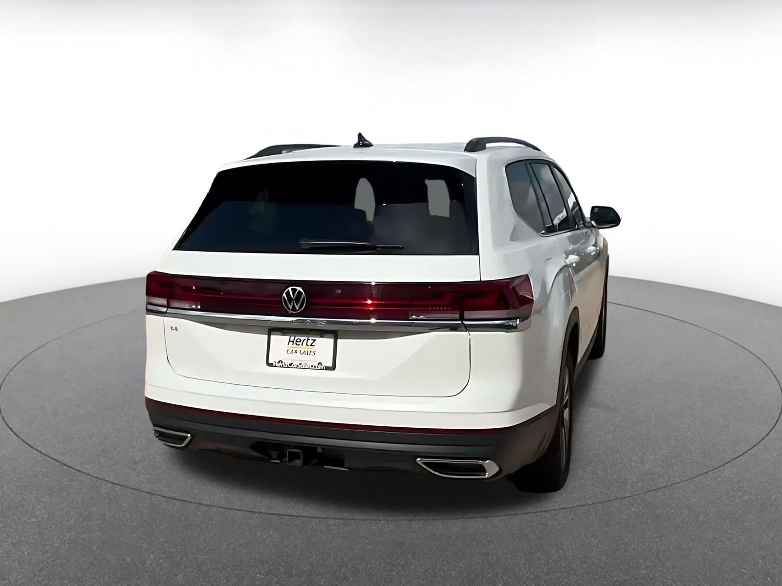 Used 2026 Volkswagen Atlas SE FWD image 12