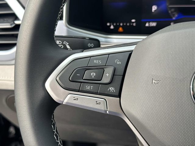 New 2026 Volkswagen Taos SE image 18