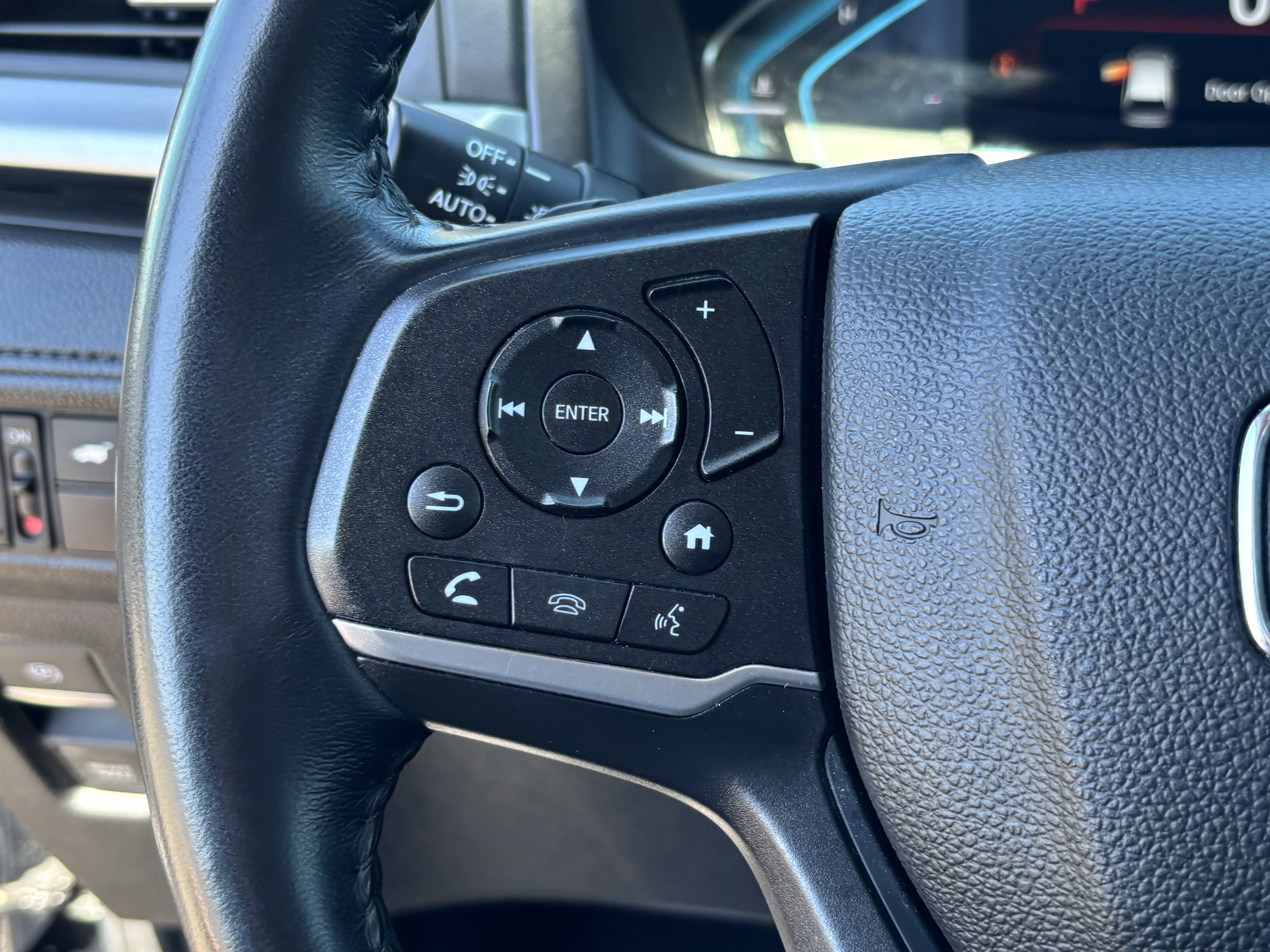 Used 2024 Honda Odyssey EX-L image 31