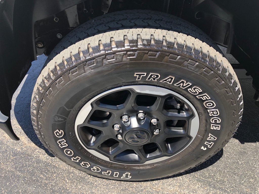 Used 2026 RAM 2500 Laramie AWD/4WD image 11