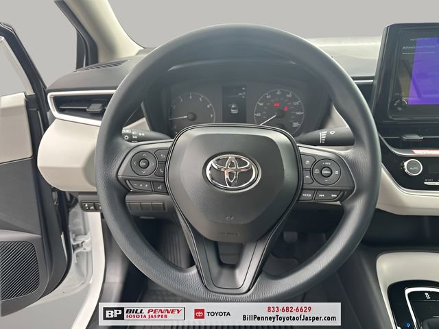 Used 2025 Toyota Corolla LE w/ Convenience Package FWD image 12