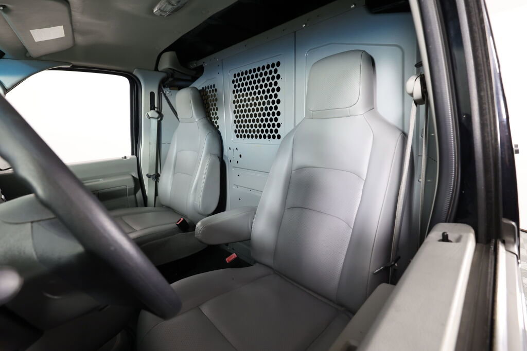 Used 2014 Ford E-150 and Econoline 150 w/ Power Group RWD image 11