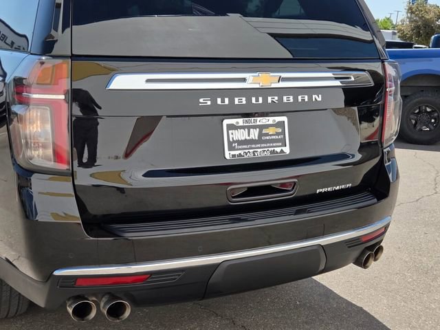 Used 2024 Chevrolet Suburban Premier AWD/4WD image 5