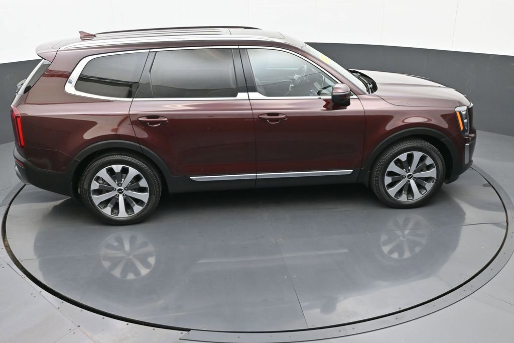 Used 2022 Kia Telluride EX w/ EX Premium Package FWD image 37