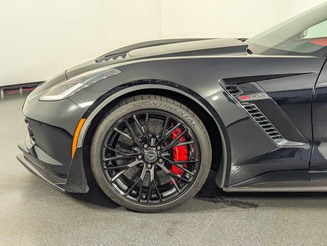 Used 2016 Chevrolet Corvette Z06 w/ 3LZ Preferred Equipment Group image 16