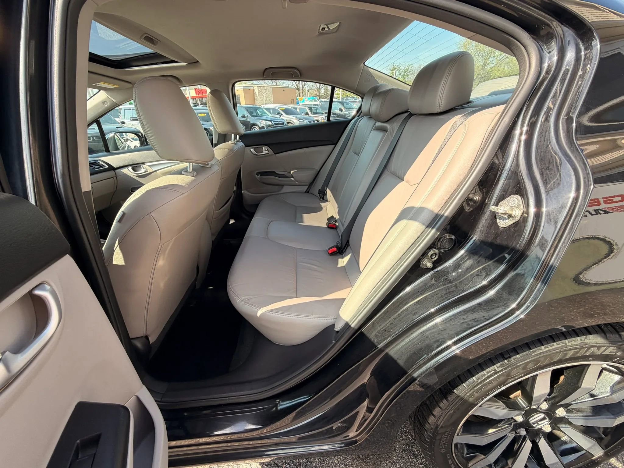 Used 2014 Honda Civic EX-L image 17