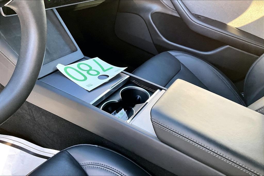 Used 2024 Tesla Model 3 Standard Range RWD image 10