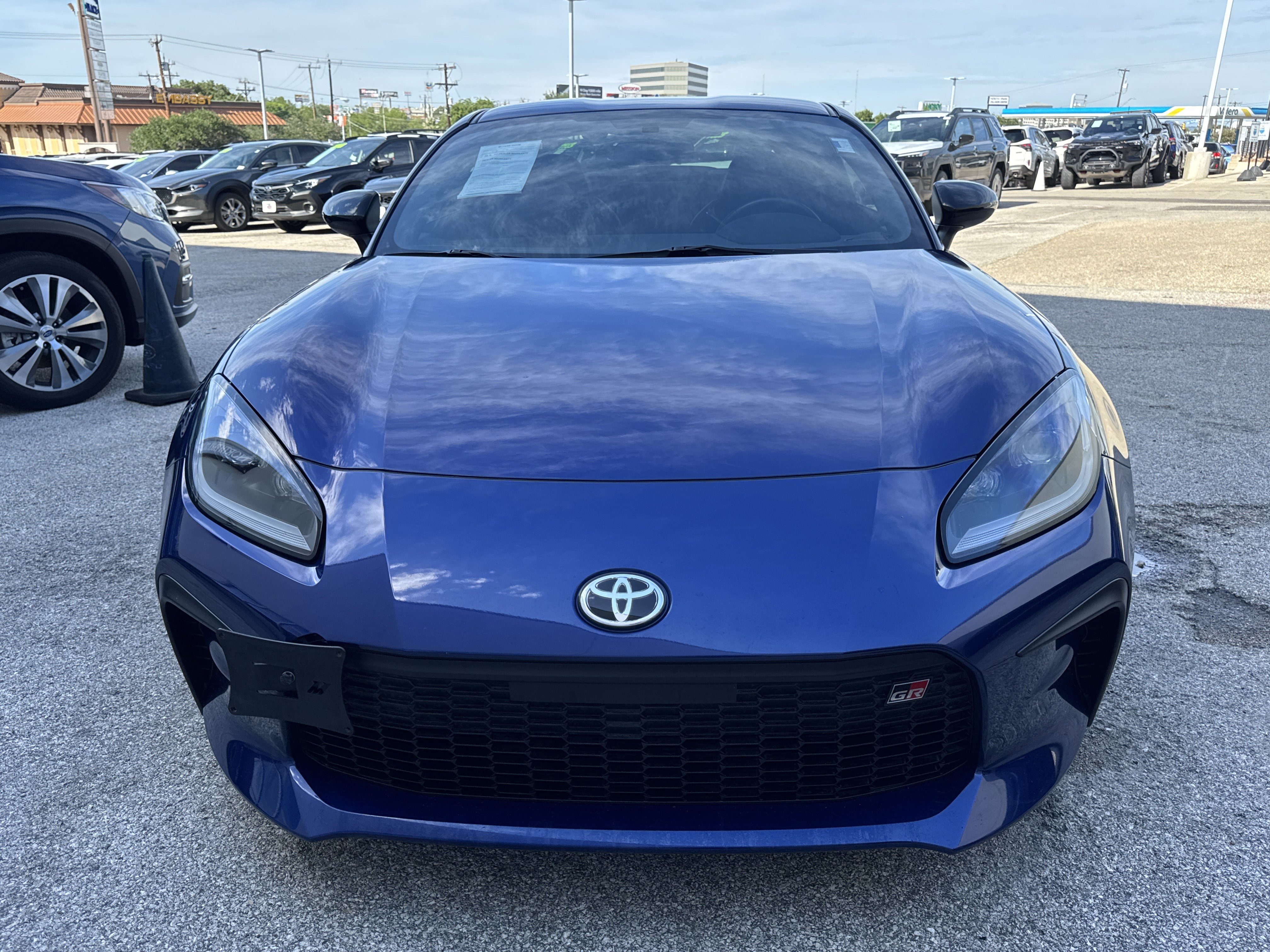 Used 2025 Toyota GR86 Premium RWD image 16