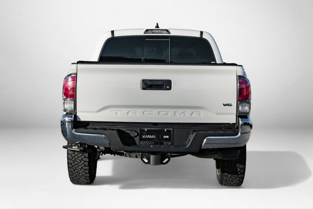 Used 2023 Toyota Tacoma TRD Off-Road image 6