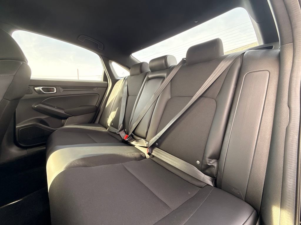 Used 2025 Honda Civic Sport image 15