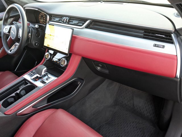 Used 2024 Jaguar F-PACE R-Dynamic S AWD/4WD image 22