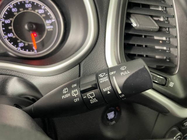 Used 2018 Jeep Cherokee Latitude Plus w/ Cold Weather Group image 14