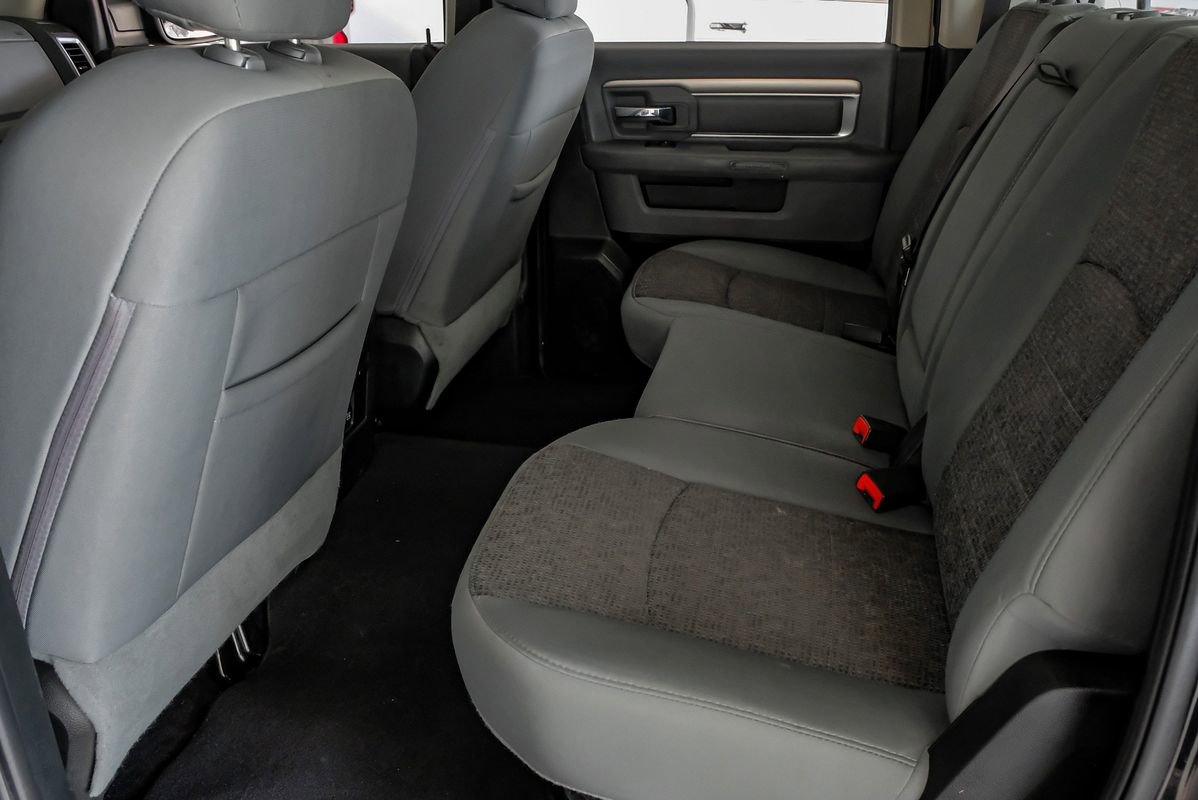 Used 2018 RAM 1500 Big Horn AWD/4WD image 35