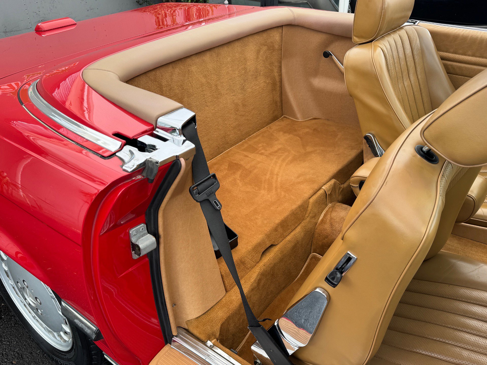 Used 1989 Mercedes-Benz 560 SL image 10