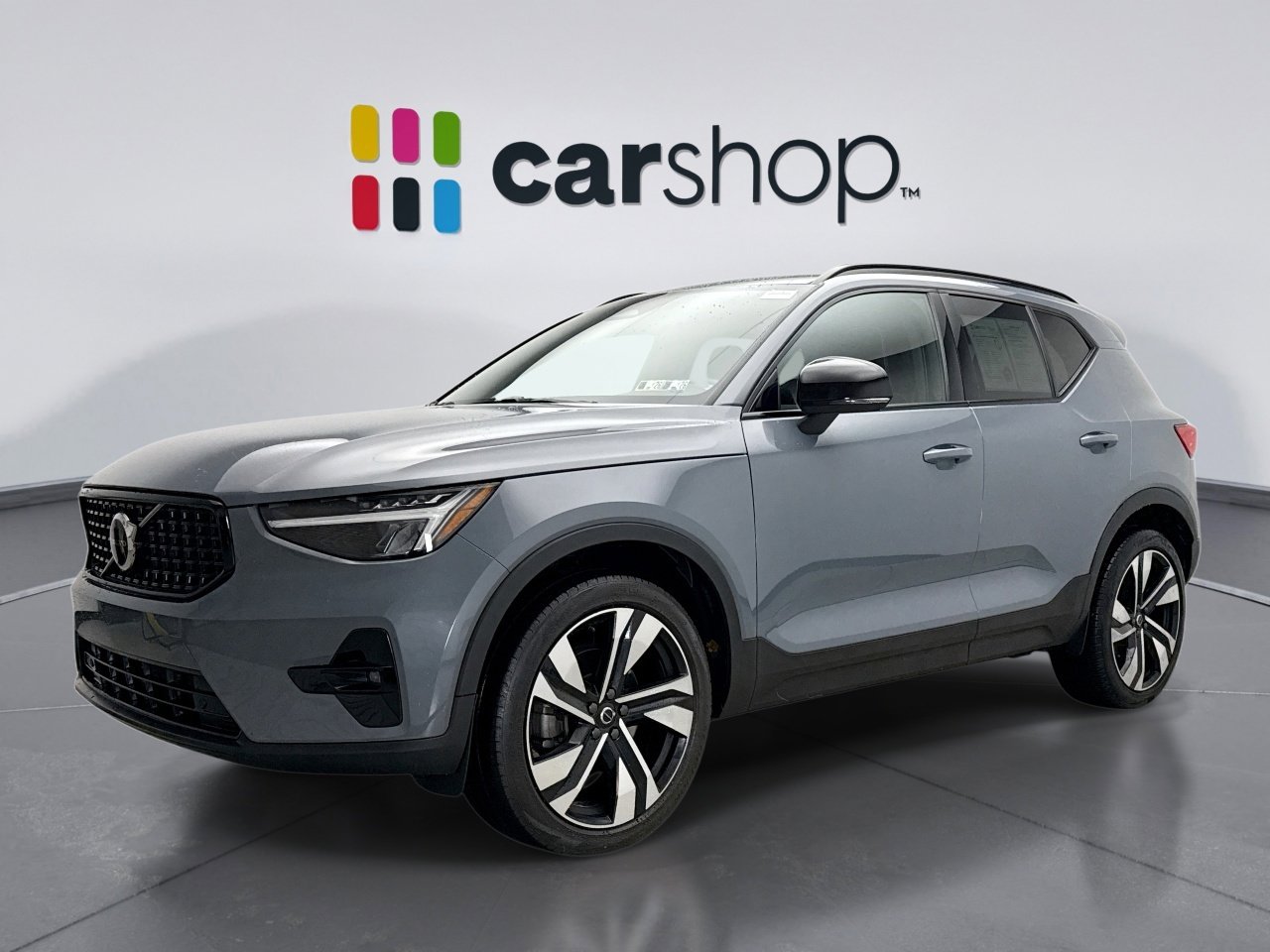 Used 2023 Volvo XC40 B5 Plus w/ Protection Package Premier