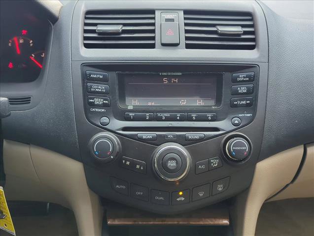 Used 2005 Honda Accord EX-L image 14