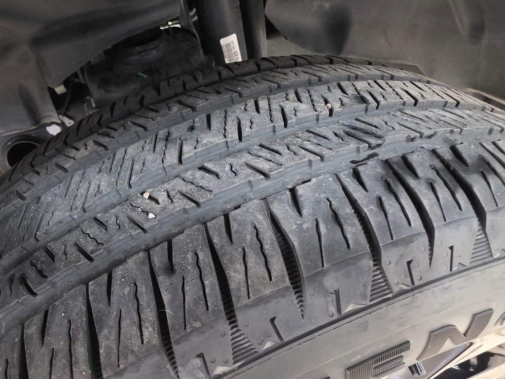 Certified 2025 Jeep Wrangler Unlimited Sahara w/ Safety Group image 24