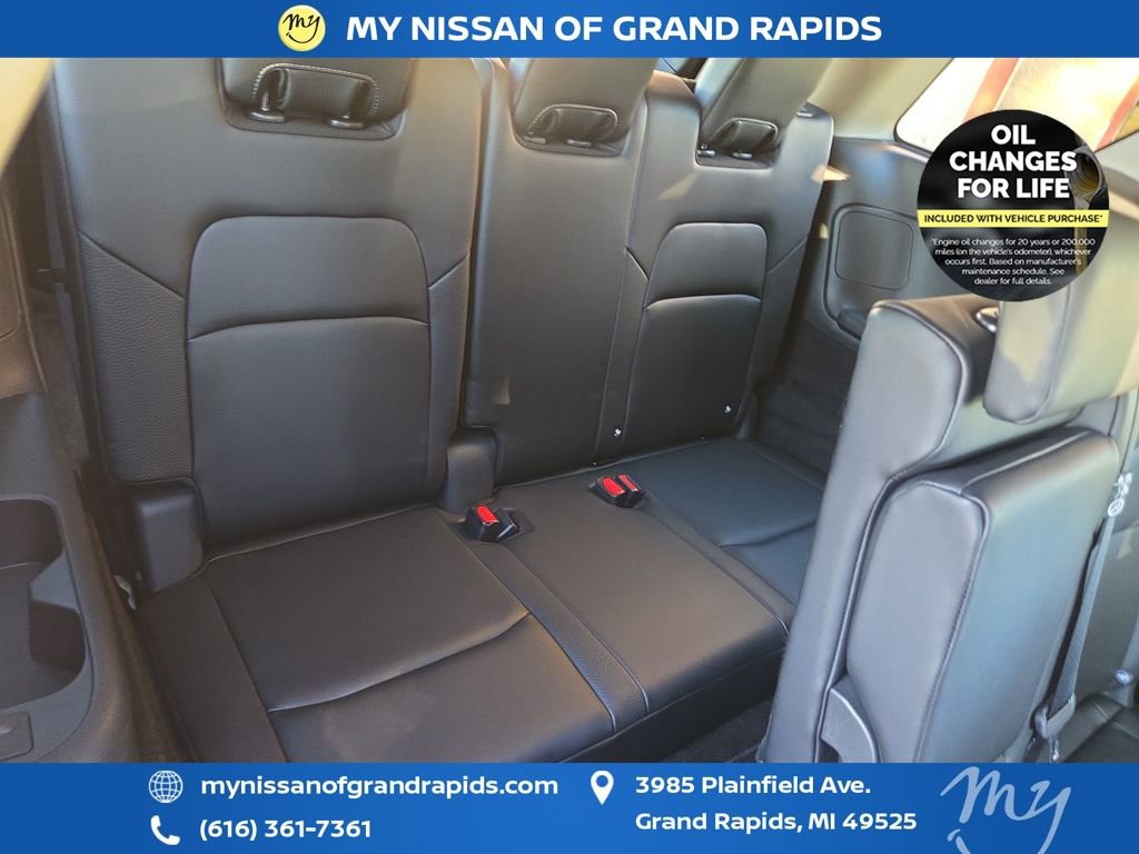 Used 2023 Nissan Pathfinder SL image 53