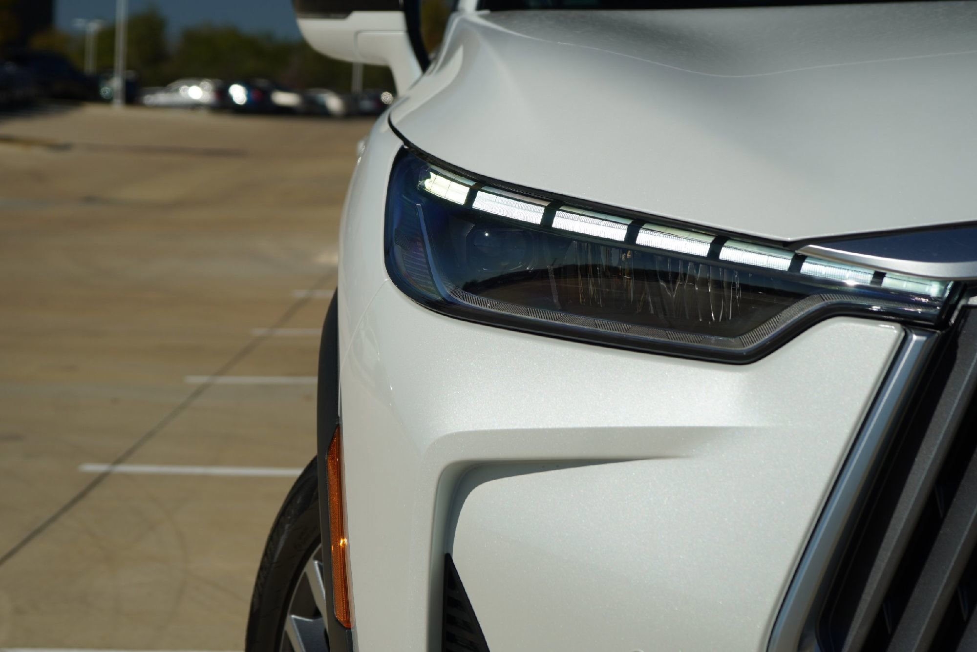 New 2026 INFINITI QX60 Luxe w/ Cargo Package image 2