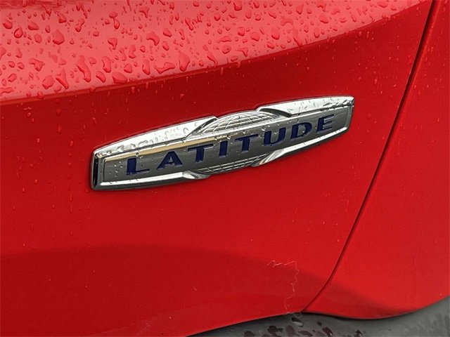 Used 2020 Jeep Renegade Latitude w/ Cold Weather Group image 8