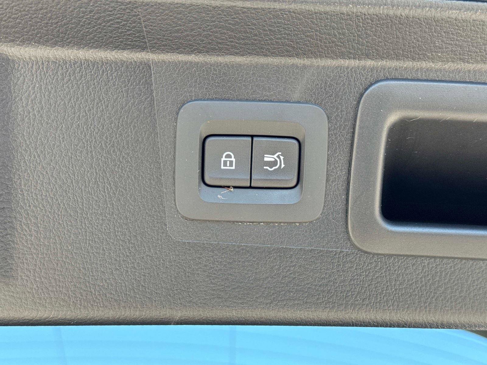 Certified 2023 MAZDA CX-50 Meridian Edition image 12