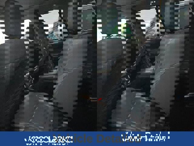 Used 2025 Ford Expedition Max Active image 18