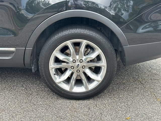 Used 2014 Ford Explorer Limited w/ Equipment Group 302A FWD image 20