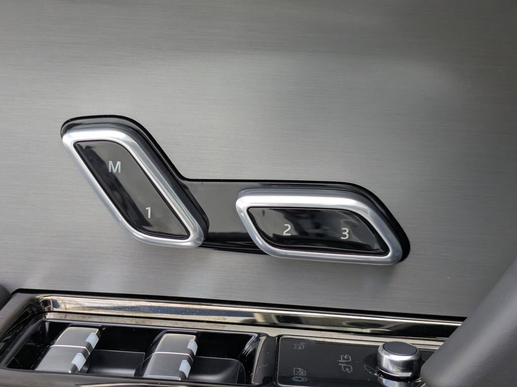 New 2026 Land Rover Range Rover Sport SE AWD/4WD image 21