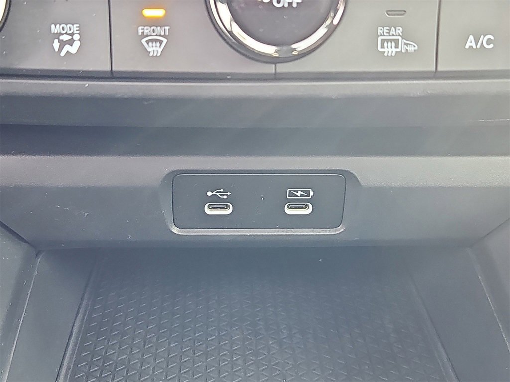 Used 2024 Honda Accord EX image 17