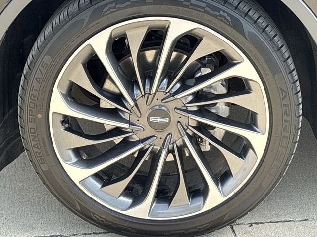 Used 2023 Lincoln Aviator Reserve w/ Equipment Group 201A image 10