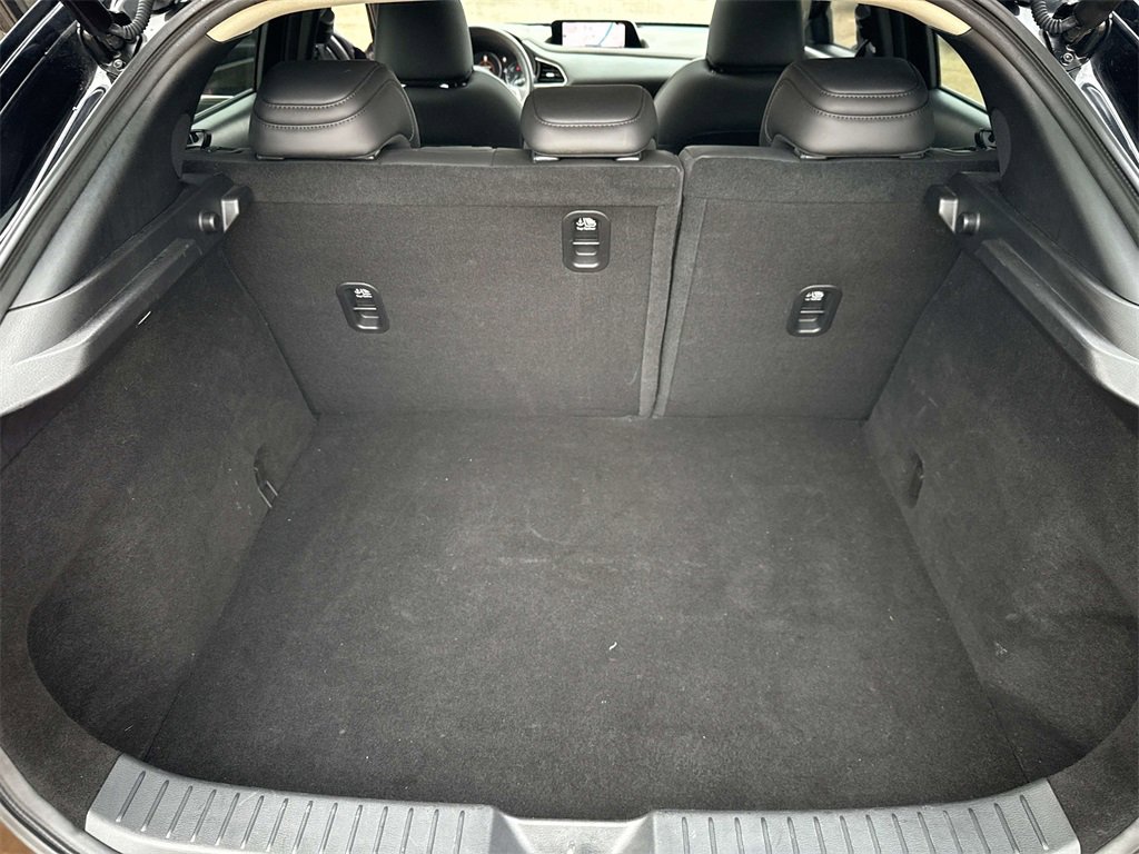 Used 2020 MAZDA CX-30 FWD w/ Premium Package image 24