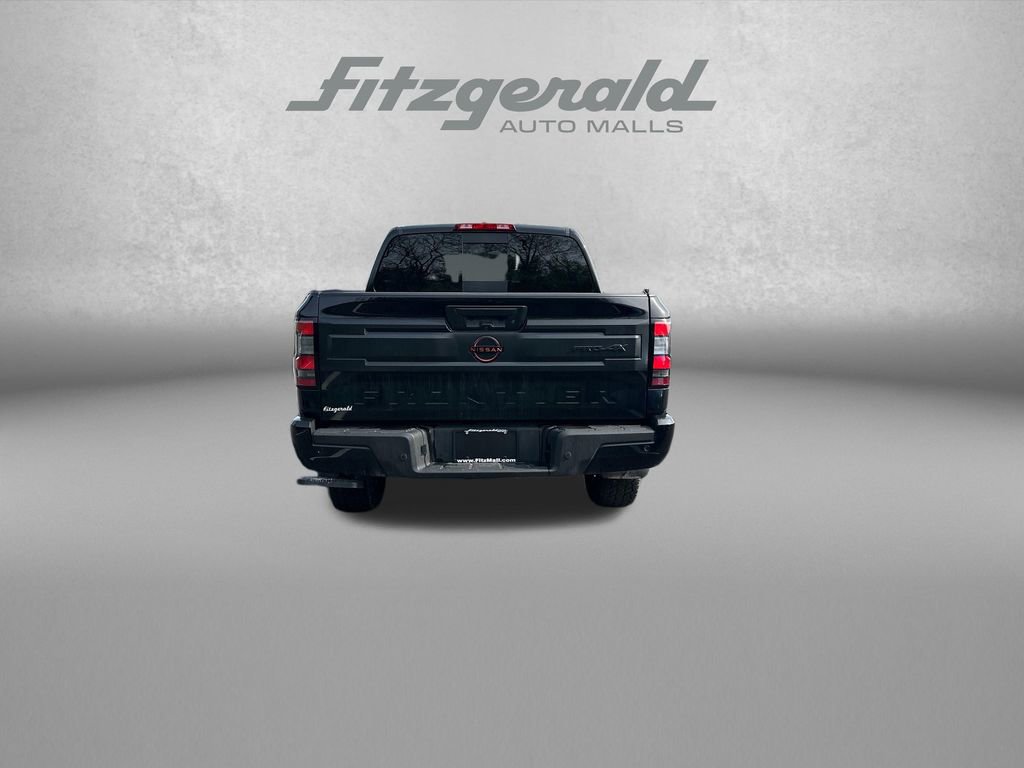 Used 2025 Nissan Frontier PRO-4X image 6