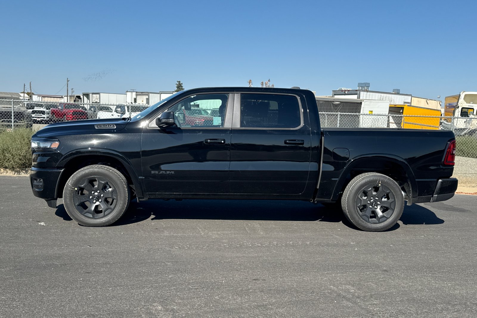 New 2027 RAM 1500 4x4 Crew Cab image 6