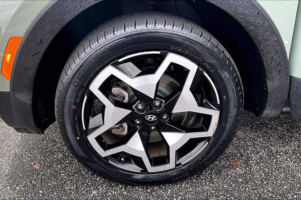 Used 2024 Hyundai Santa Cruz Limited image 11