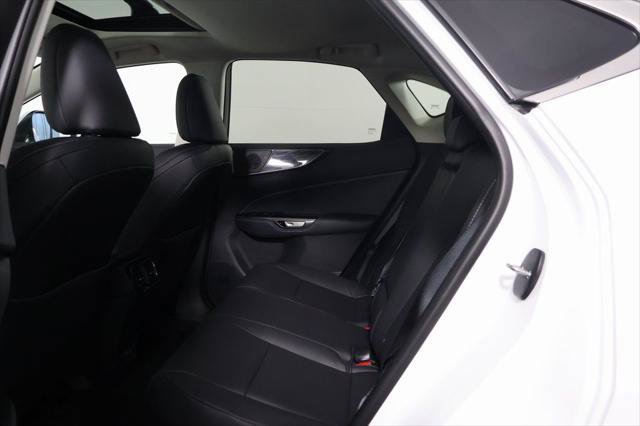 Certified 2026 Lexus NX 350h AWD w/ Accessory Package (2T) image 11