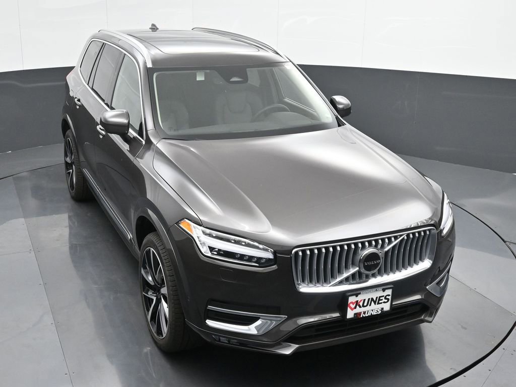 New 2025 Volvo XC90 B6 Plus w/ Protection Package Premier image 36
