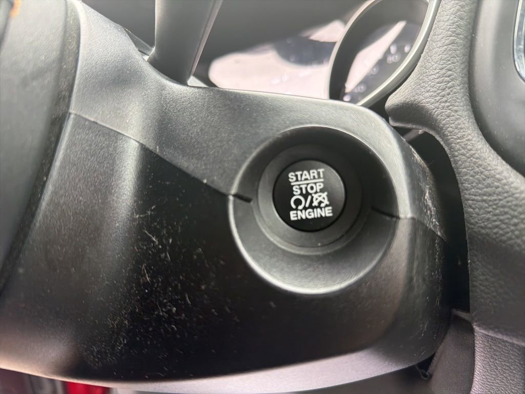 Certified 2021 Jeep Compass Latitude image 28