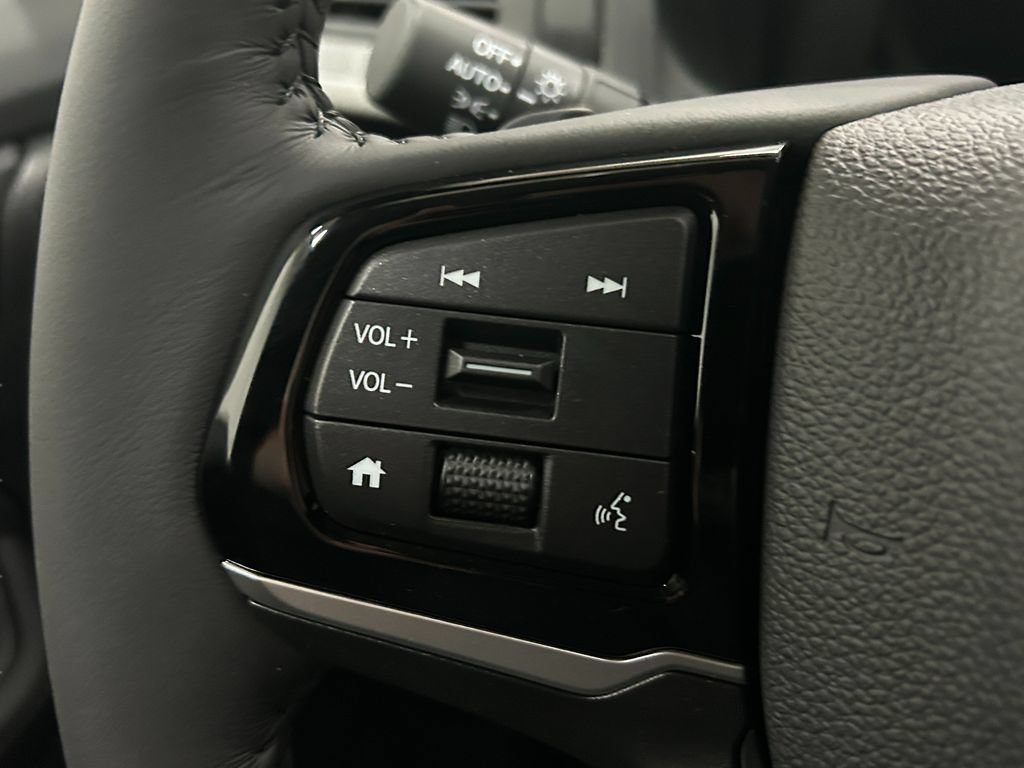 Used 2026 Honda Odyssey EX-L image 12