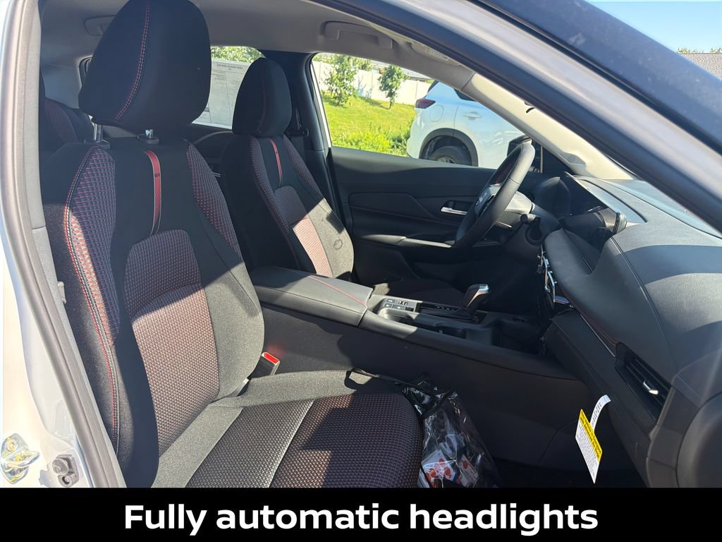 New 2026 Nissan Sentra SR w/ Floor Mat Package FWD image 37