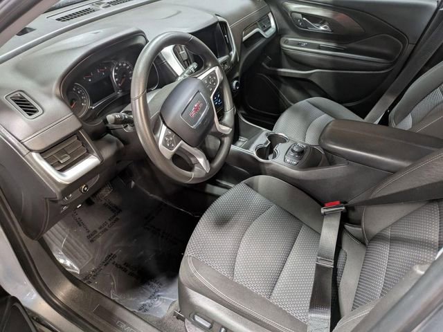 Used 2023 GMC Terrain SLE w/ Driver Convenience Package image 11