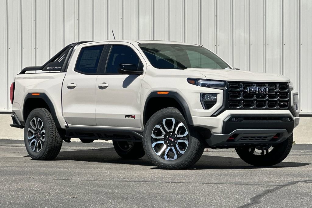 New 2026 GMC Canyon AT4 w/ Nightfall Edition AWD/4WD image 2