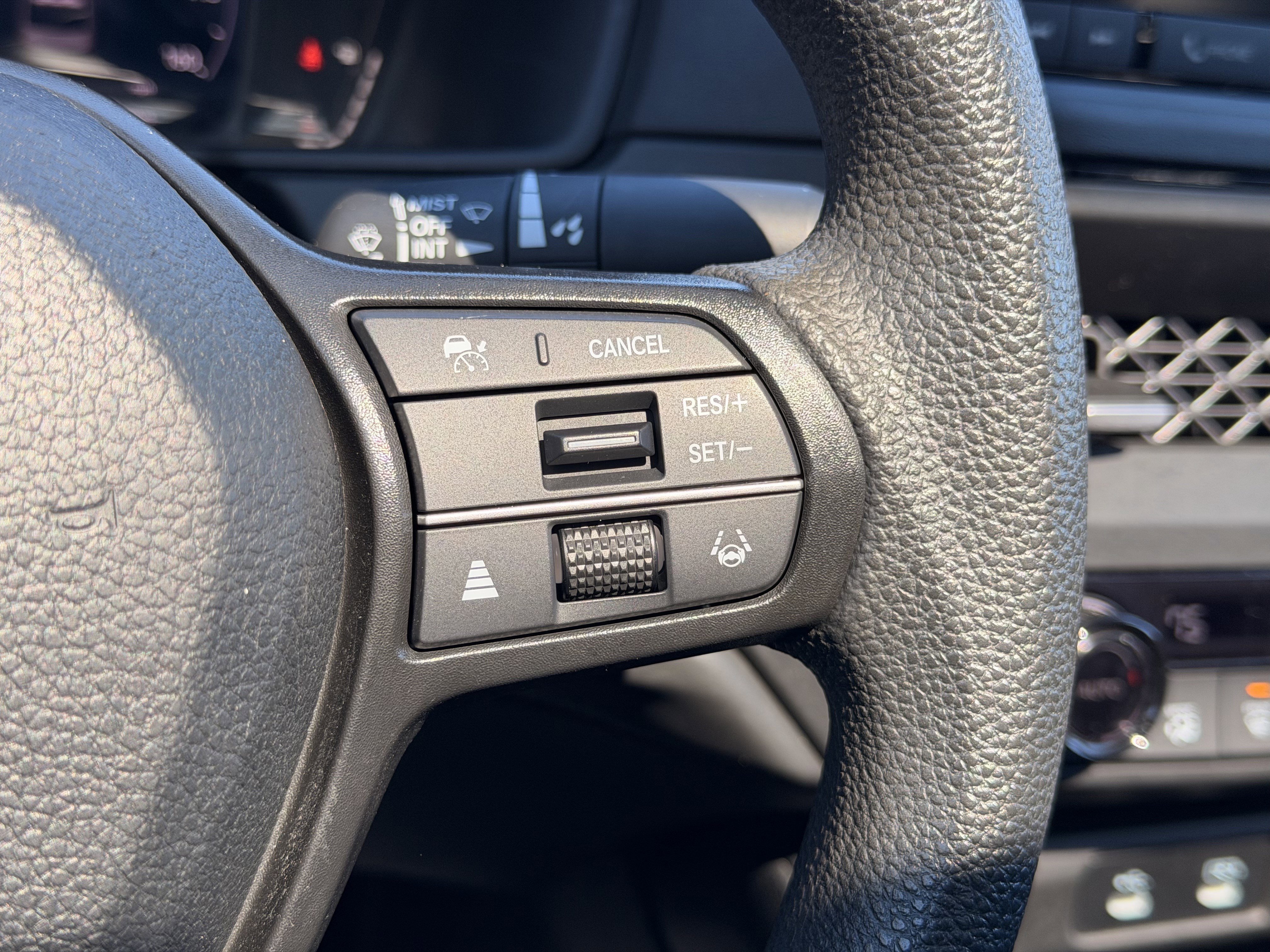 Certified 2023 Honda Accord EX image 24