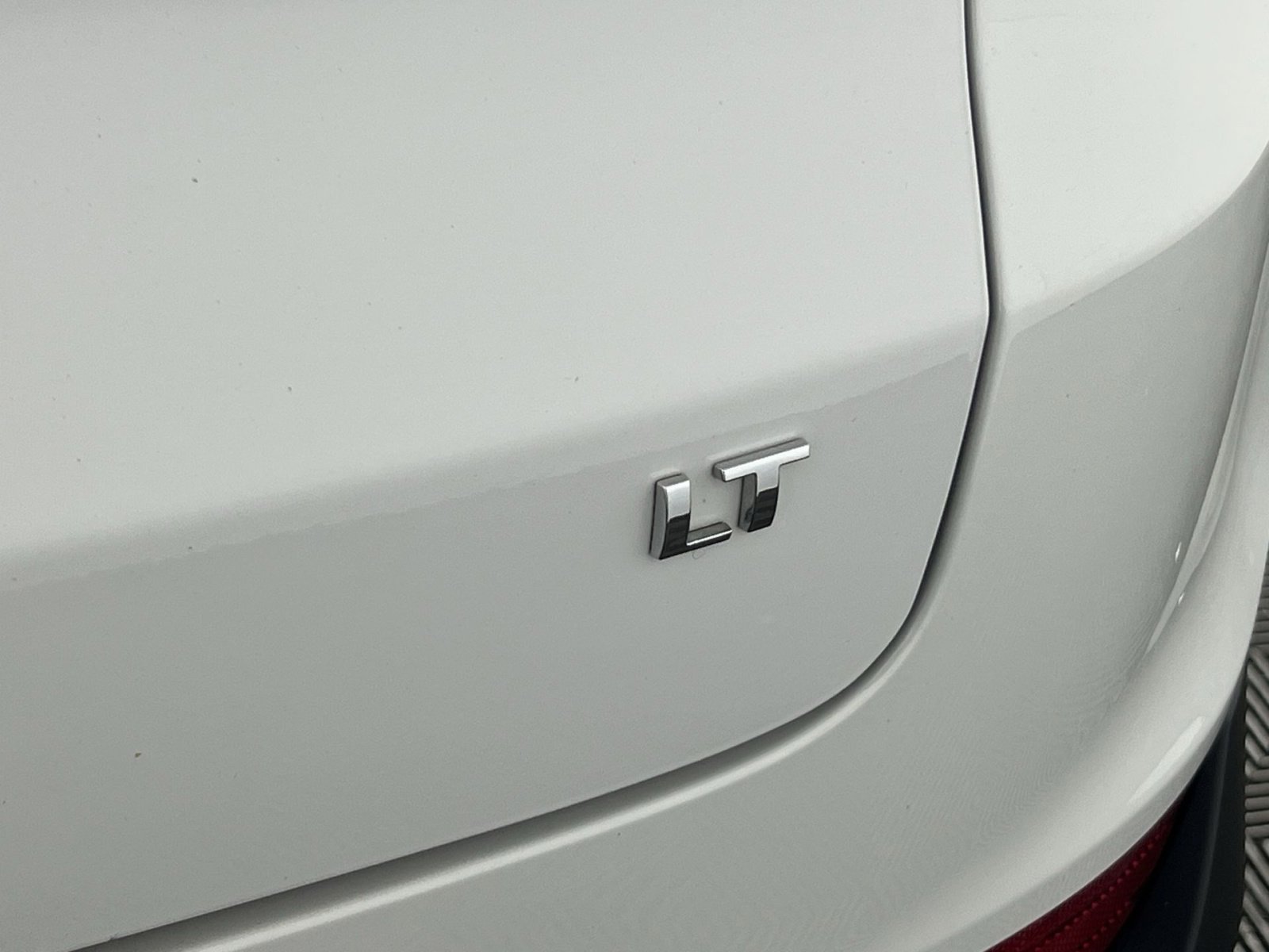 Used 2025 Chevrolet TrailBlazer LT AWD/4WD image 28