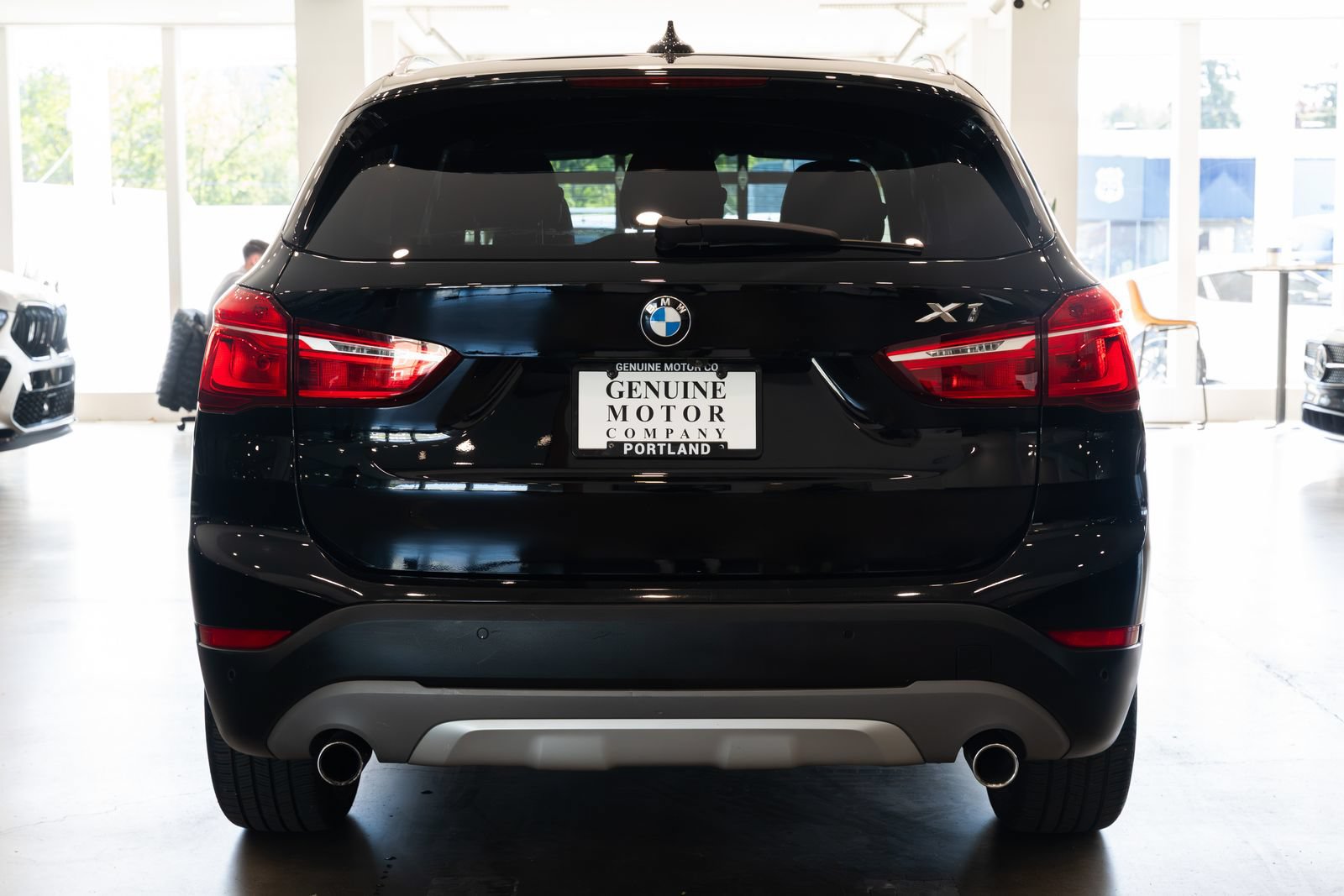 Used 2018 BMW X1 xDrive28i AWD/4WD image 5