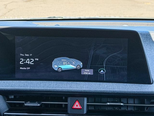Used 2023 Kia EV6 Wind w/ Wind Technology Package AWD/4WD image 16