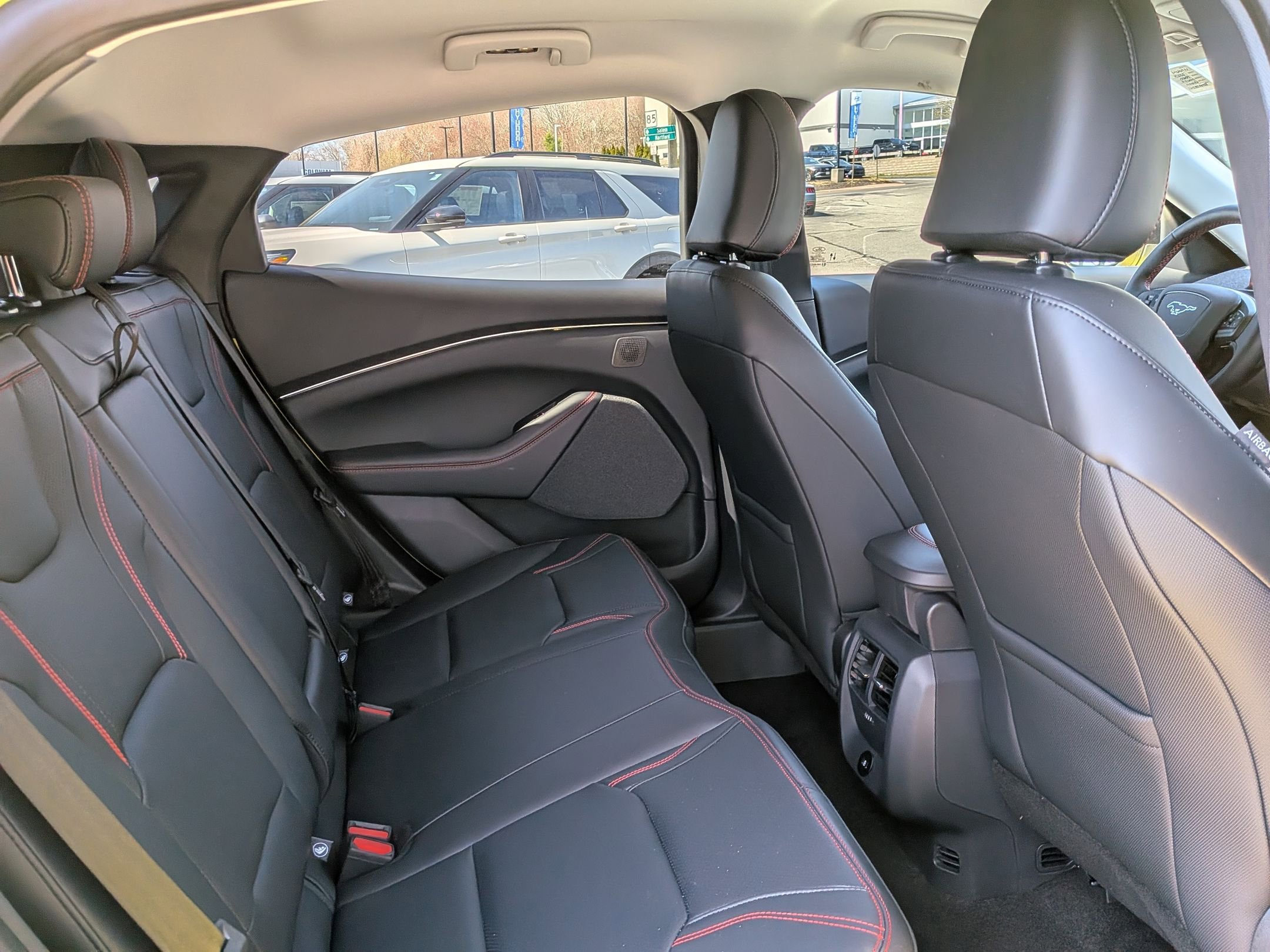 Used 2025 Ford Mustang Mach-E Premium w/ Sport Appearance Package image 26